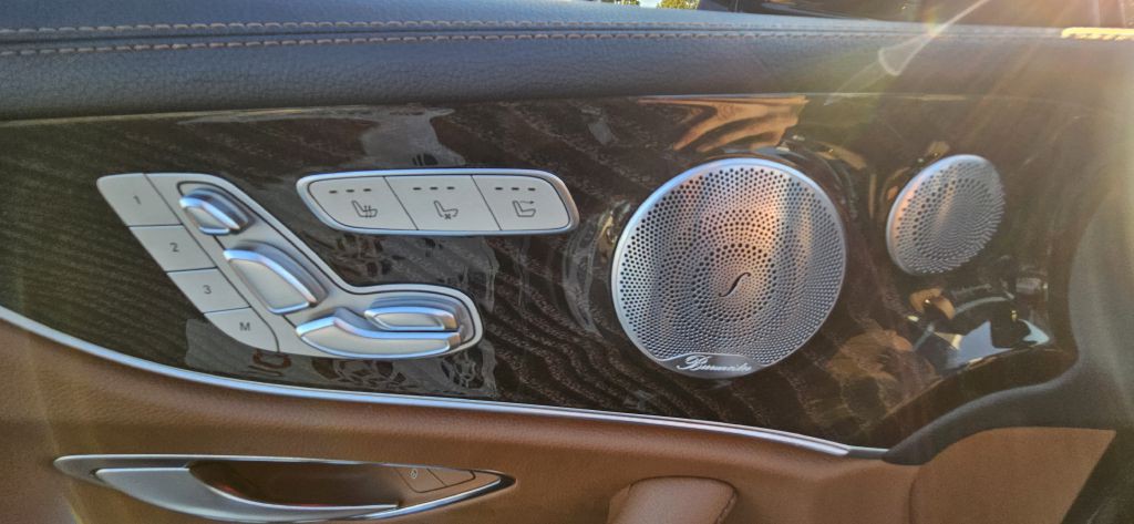2018 Mercedes-Benz E-Class Image 44