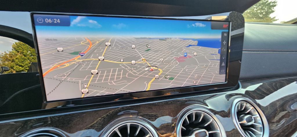 2018 Mercedes-Benz E-Class Image 47