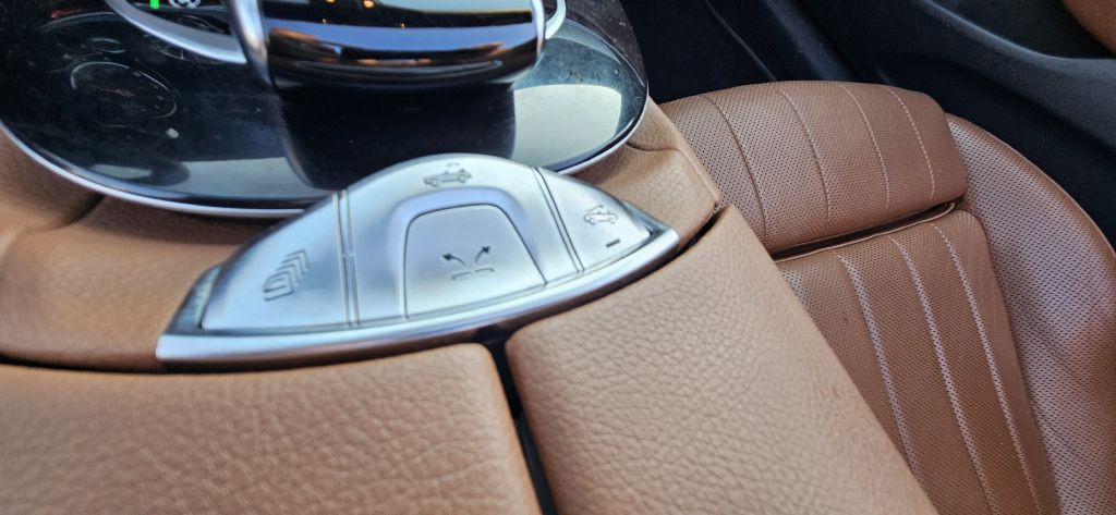 2018 Mercedes-Benz E-Class Image 52