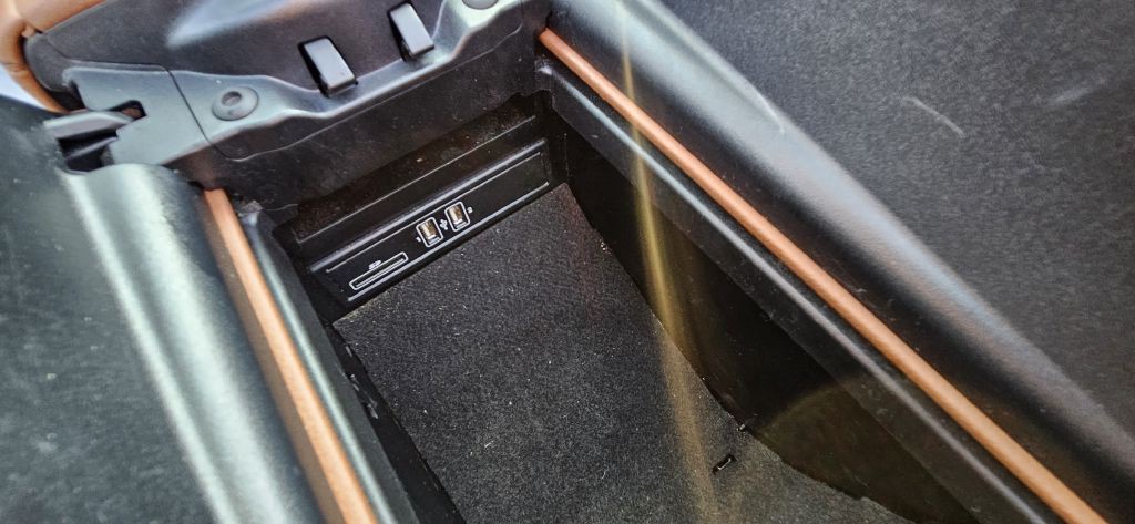 2018 Mercedes-Benz E-Class Image 53