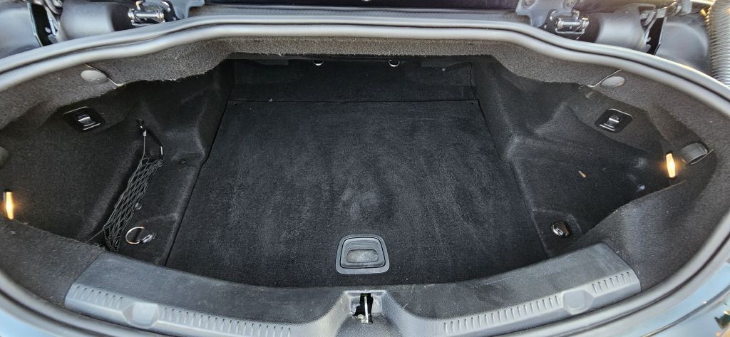 2018 Mercedes-Benz E-Class Image 60
