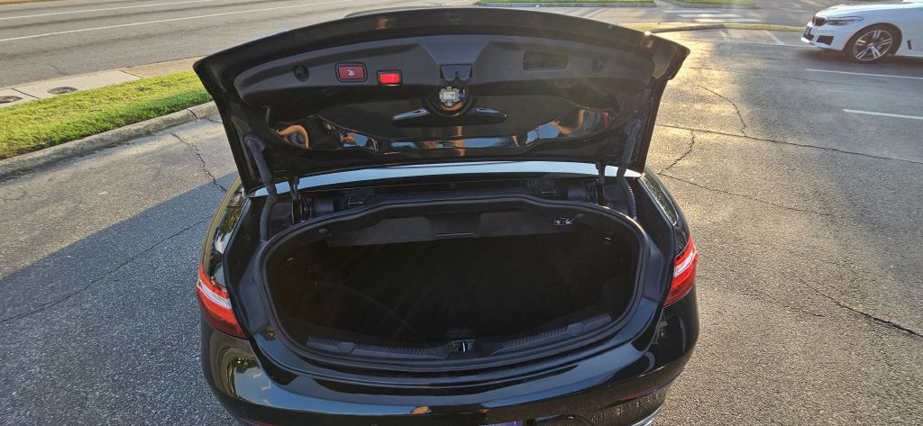 2018 Mercedes-Benz E-Class Image 61