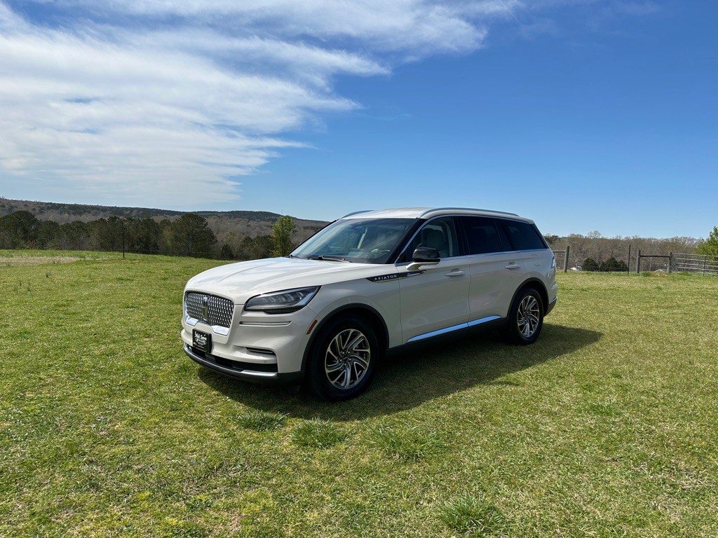 2021 Lincoln Aviator Image 1