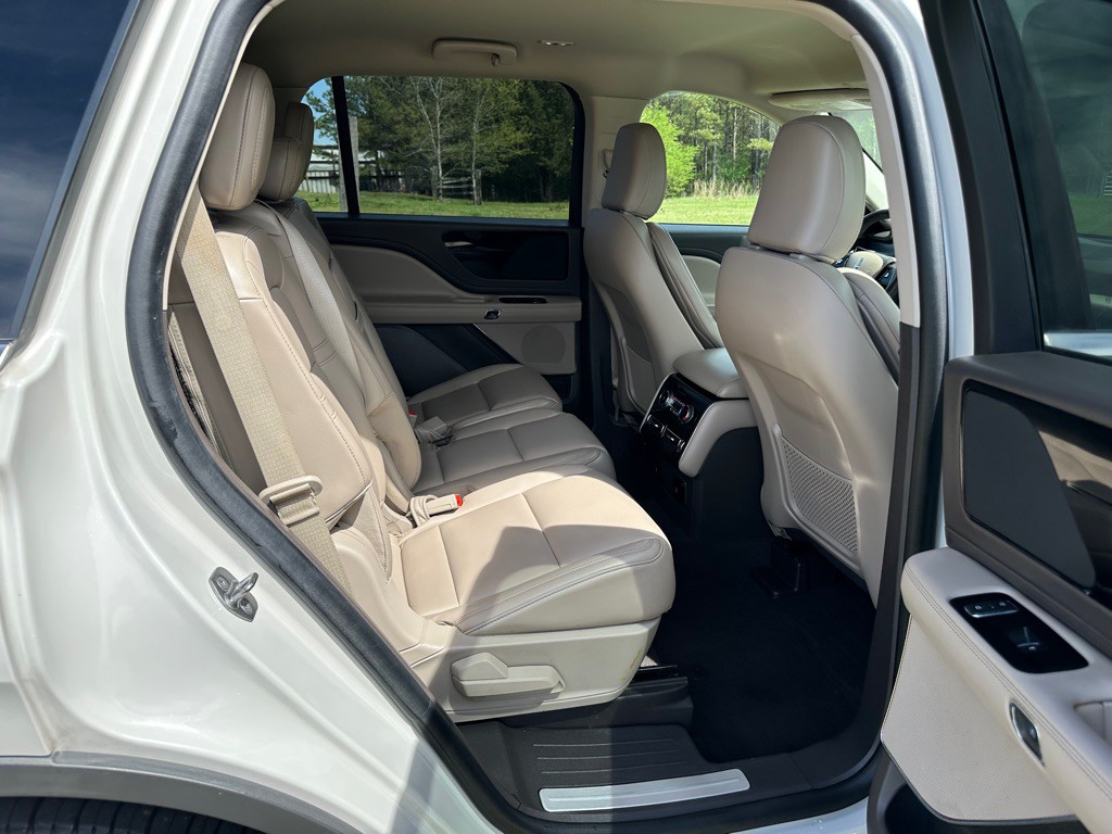 2021 Lincoln Aviator Image 18