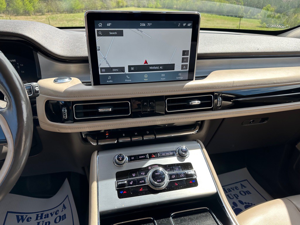 2021 Lincoln Aviator Image 23