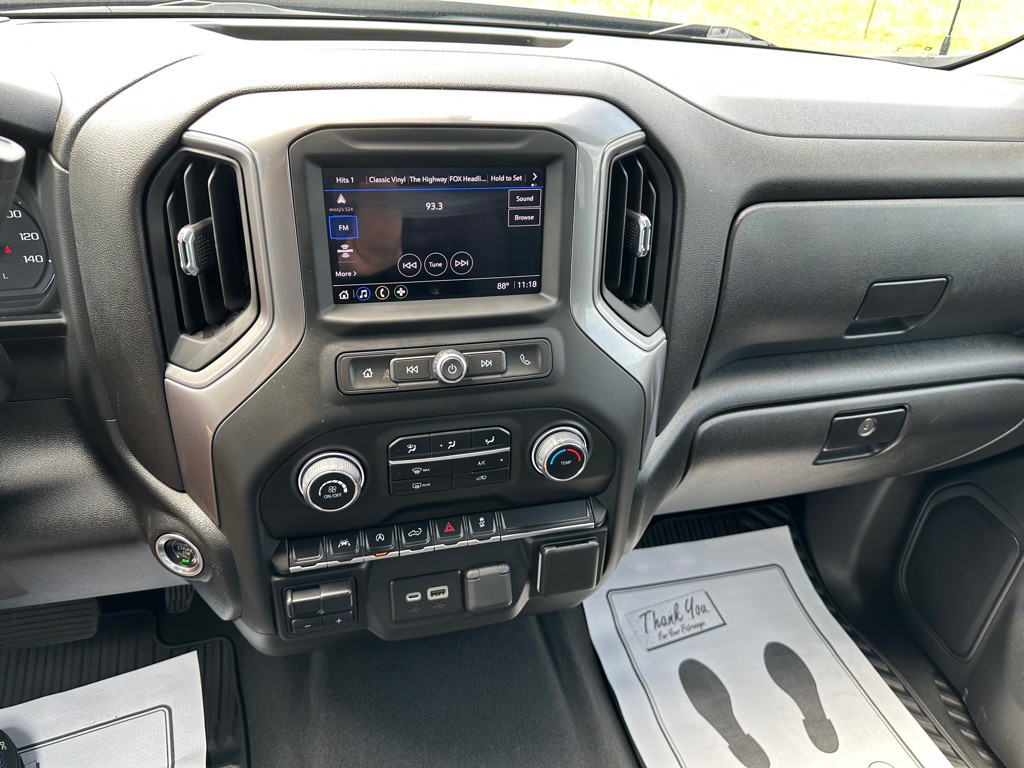 2023 Chevrolet Silverado 1500 Image 19