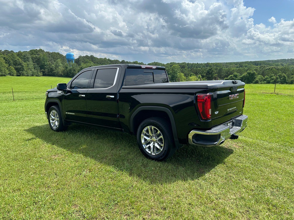 2020 GMC Sierra Image 3