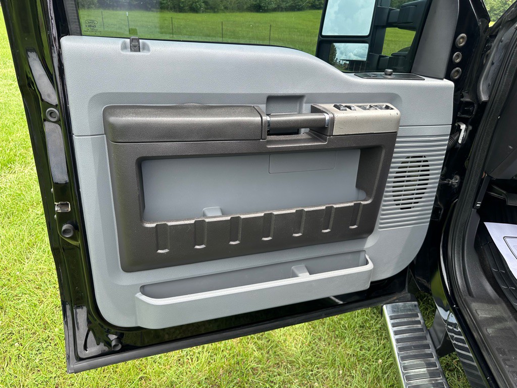 2016 Ford F-250 Image 11