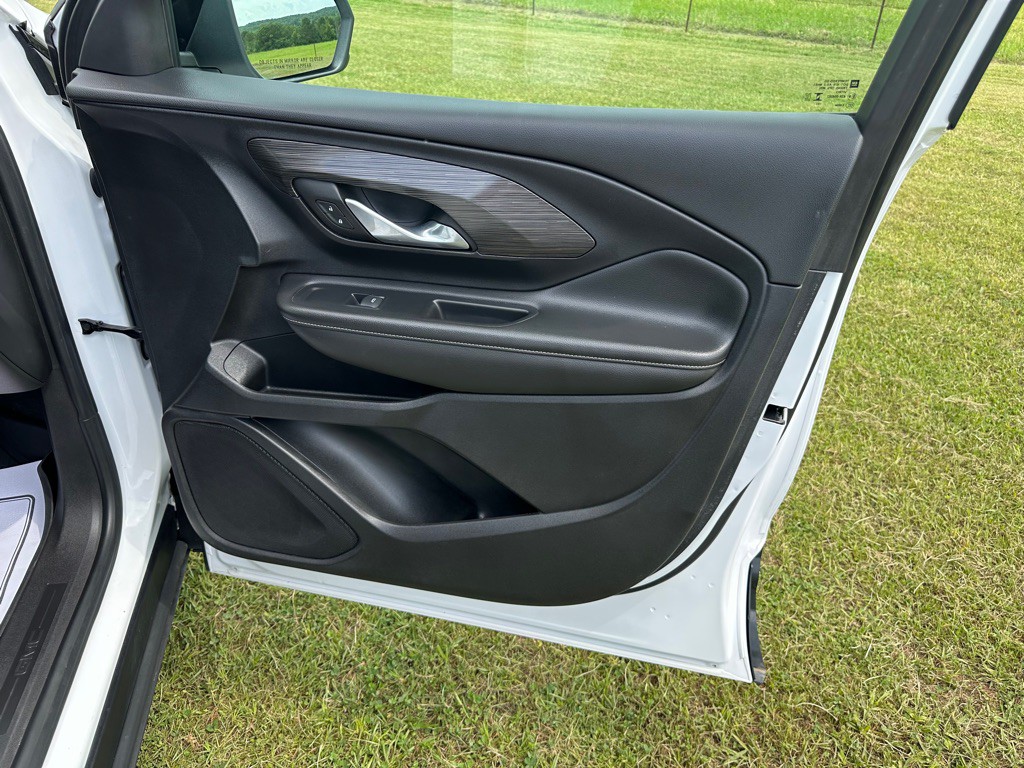 2024 GMC Terrain Image 15