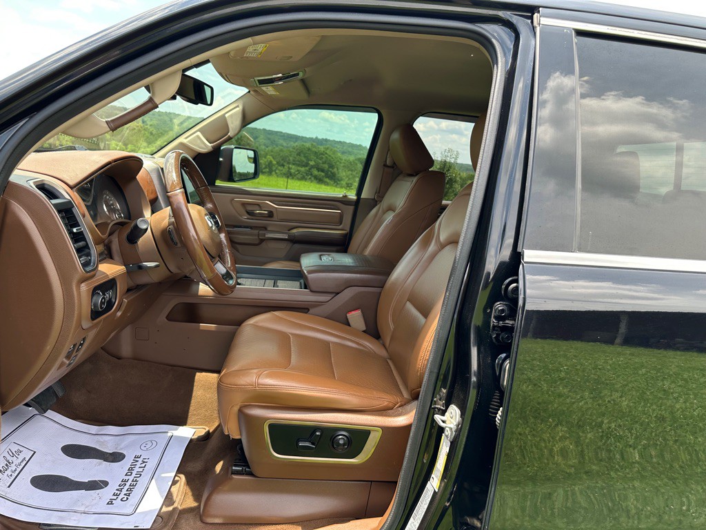 2020 RAM 1500 Image 12