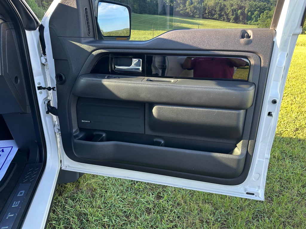 2014 Ford F-150 Image 19