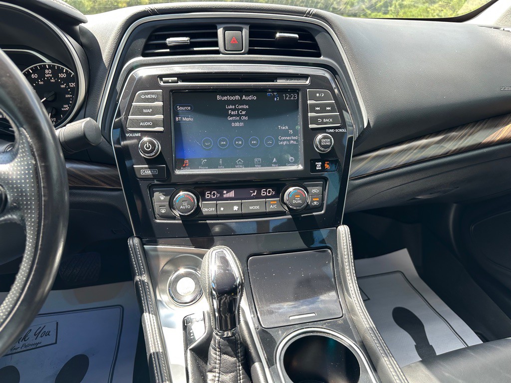 2017 Nissan Maxima Image 21