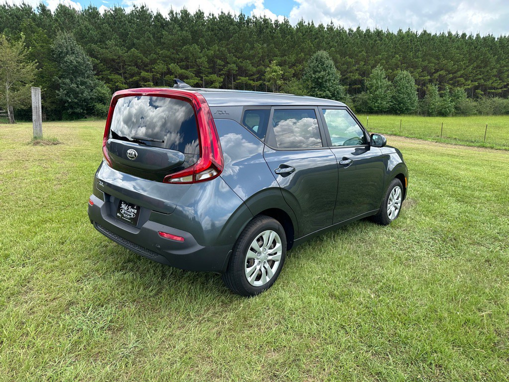 2021 Kia Soul Image 4