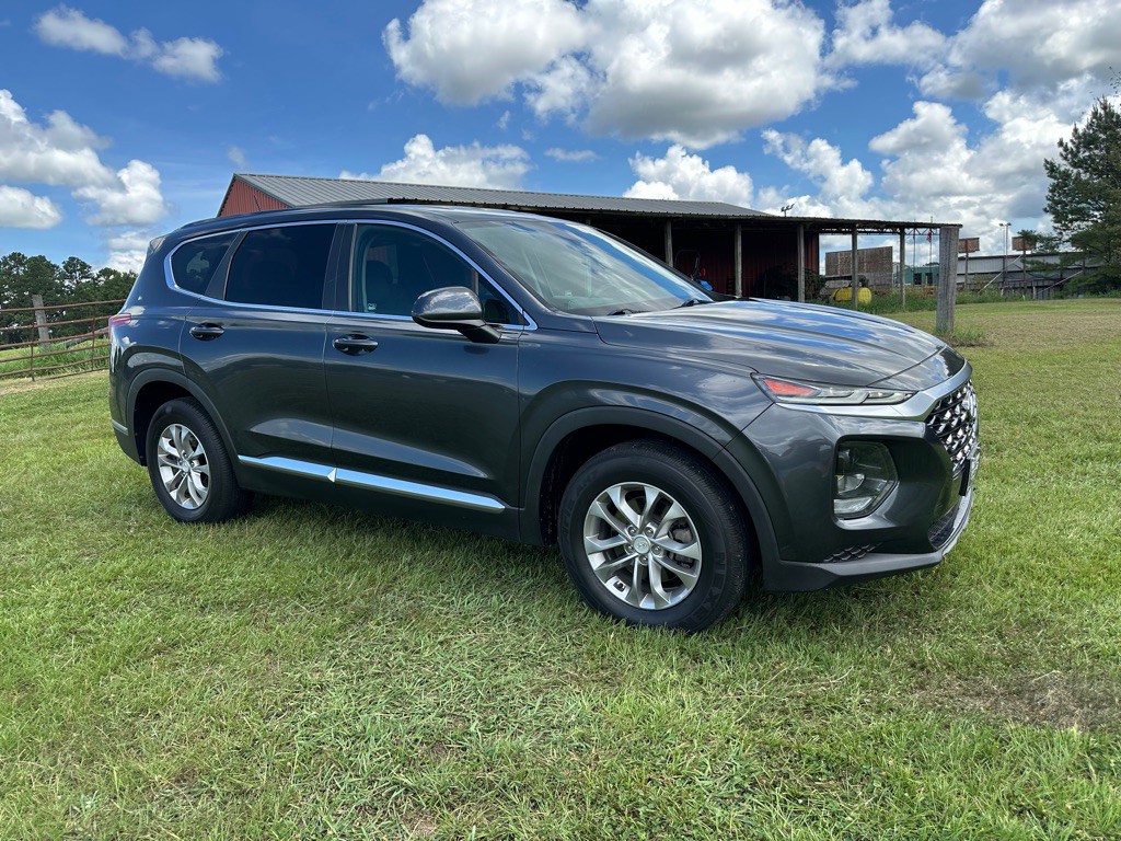 2020 Hyundai Santa Fe Image 2