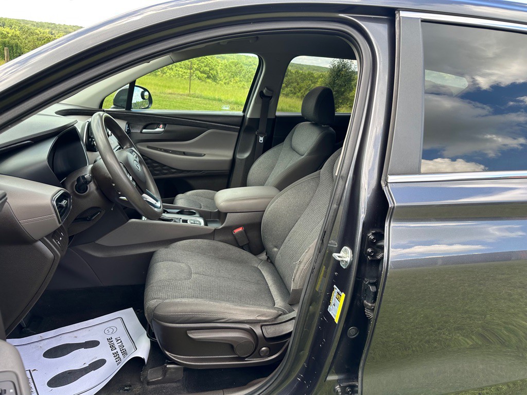 2020 Hyundai Santa Fe Image 12