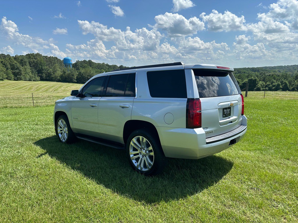 2017 Chevrolet Tahoe Image 3
