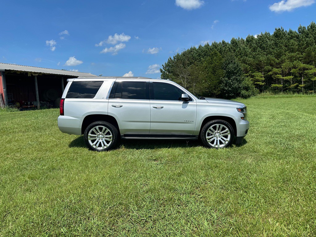 2017 Chevrolet Tahoe Image 9