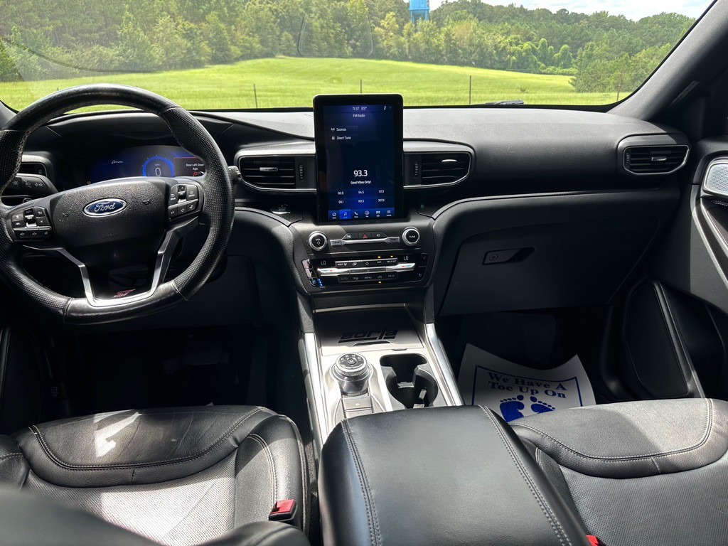 2020 Ford Explorer Image 15