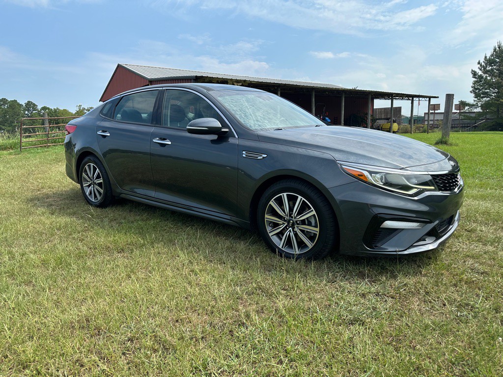 2020 Kia Optima Image 2