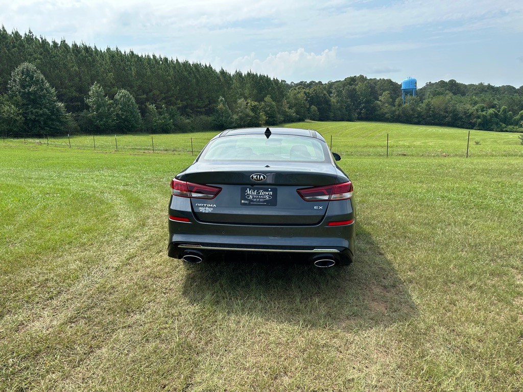 2020 Kia Optima Image 6