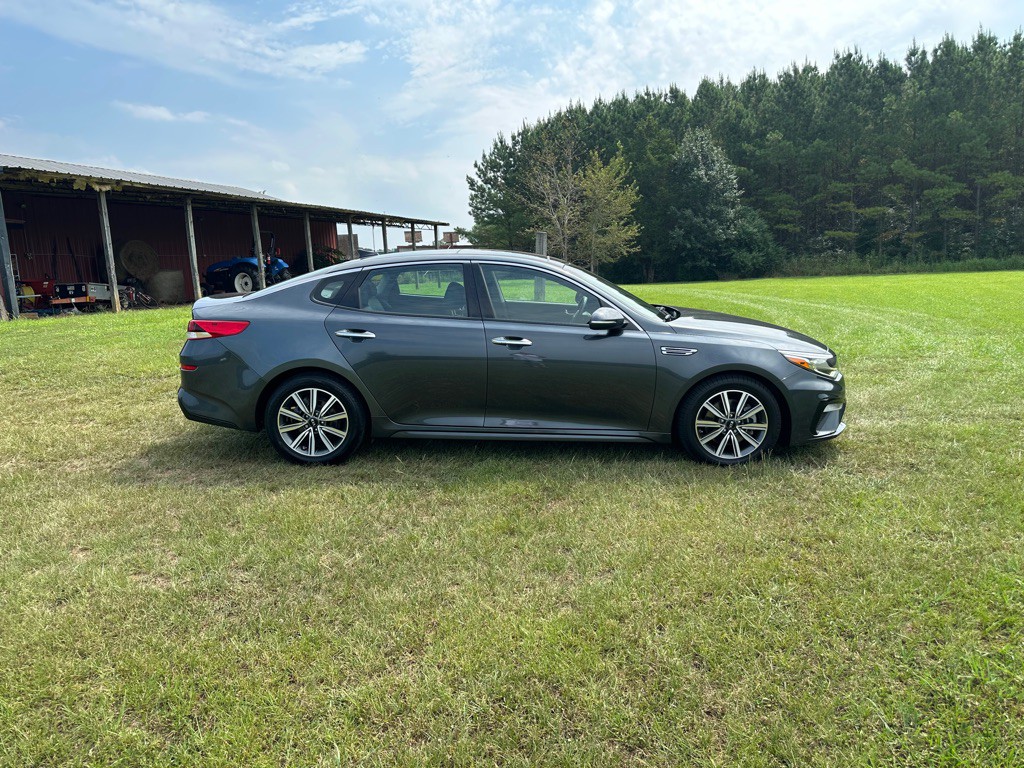 2020 Kia Optima Image 9