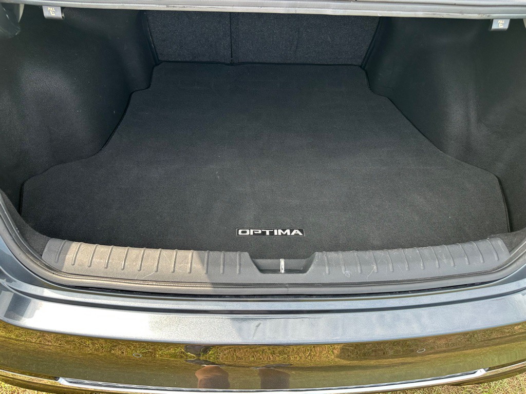 2020 Kia Optima Image 20