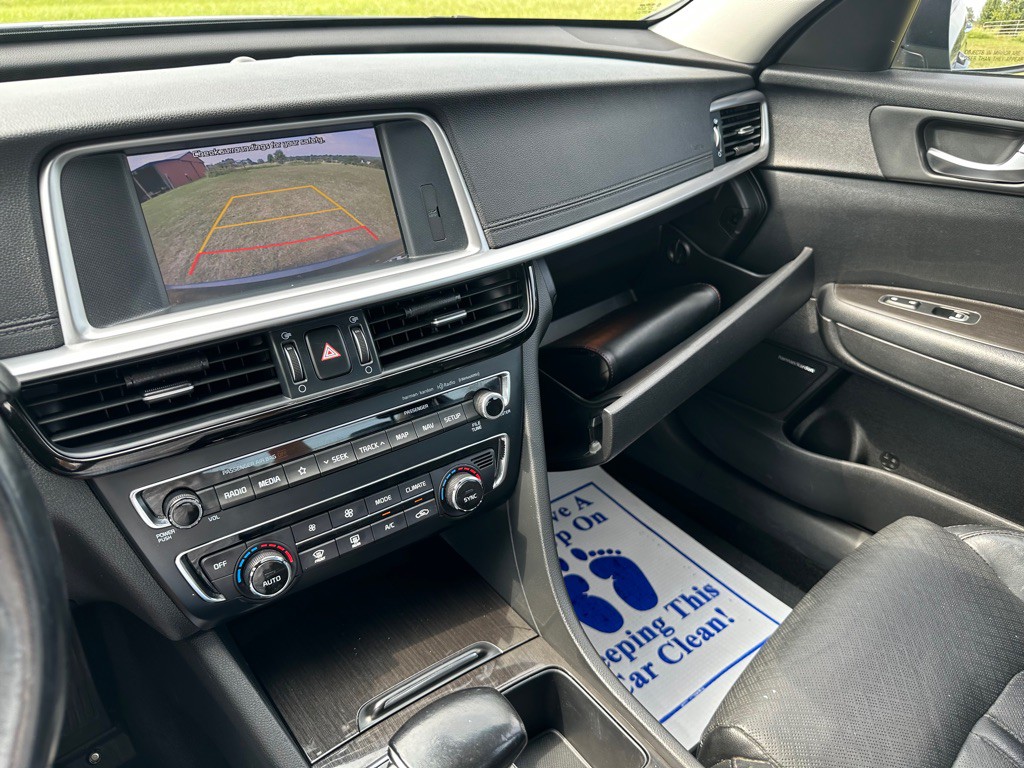 2020 Kia Optima Image 22