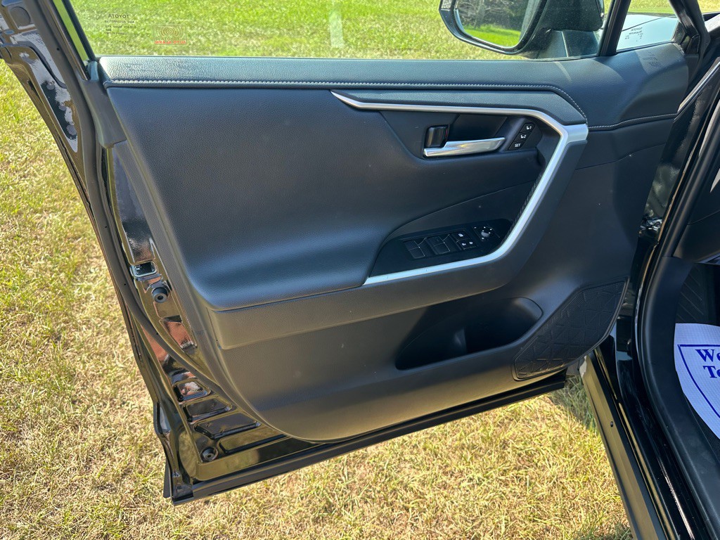 2021 Toyota Rav4 Image 11