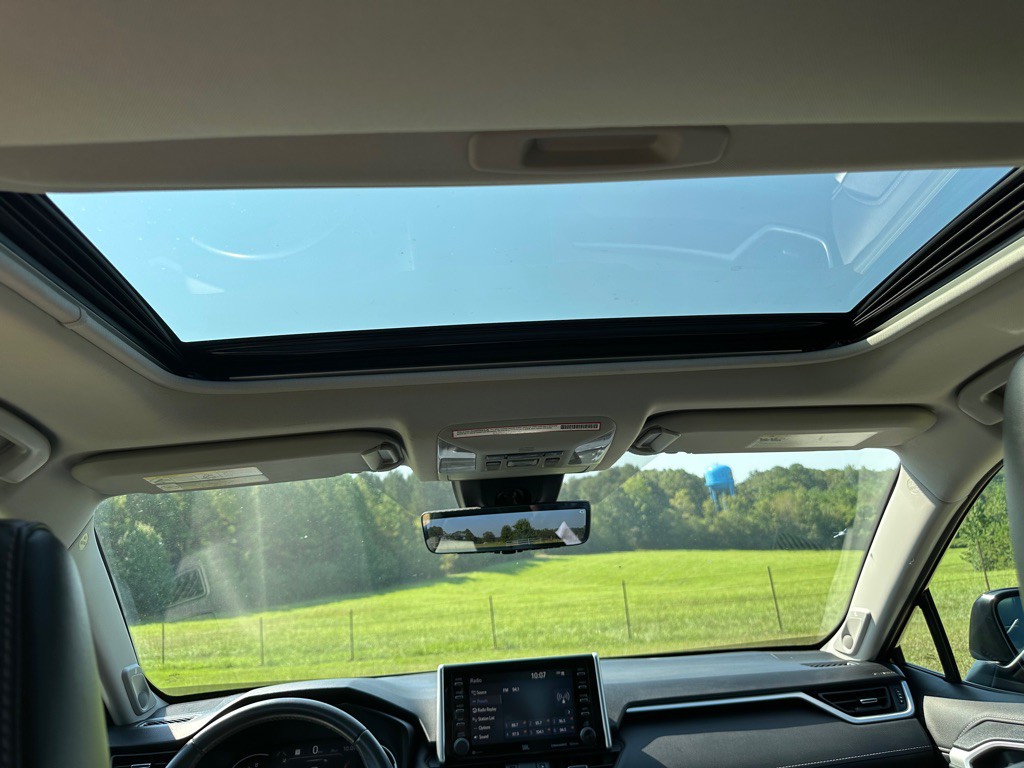 2021 Toyota Rav4 Image 16