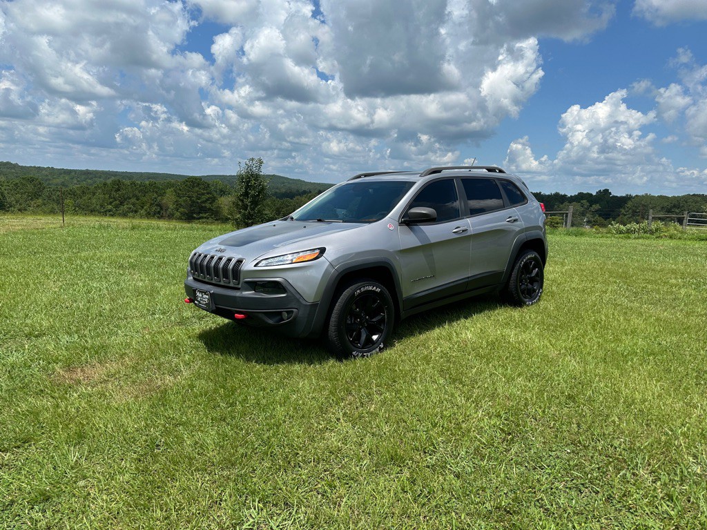 2015 Jeep Cherokee Image 1