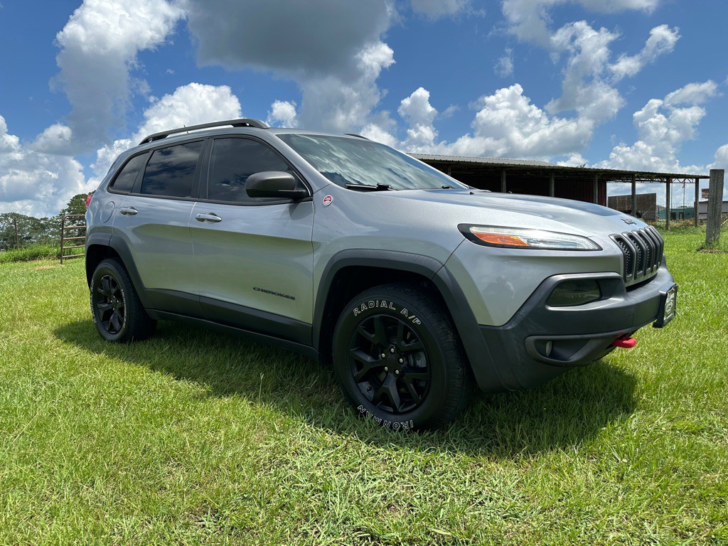 2015 Jeep Cherokee Image 2