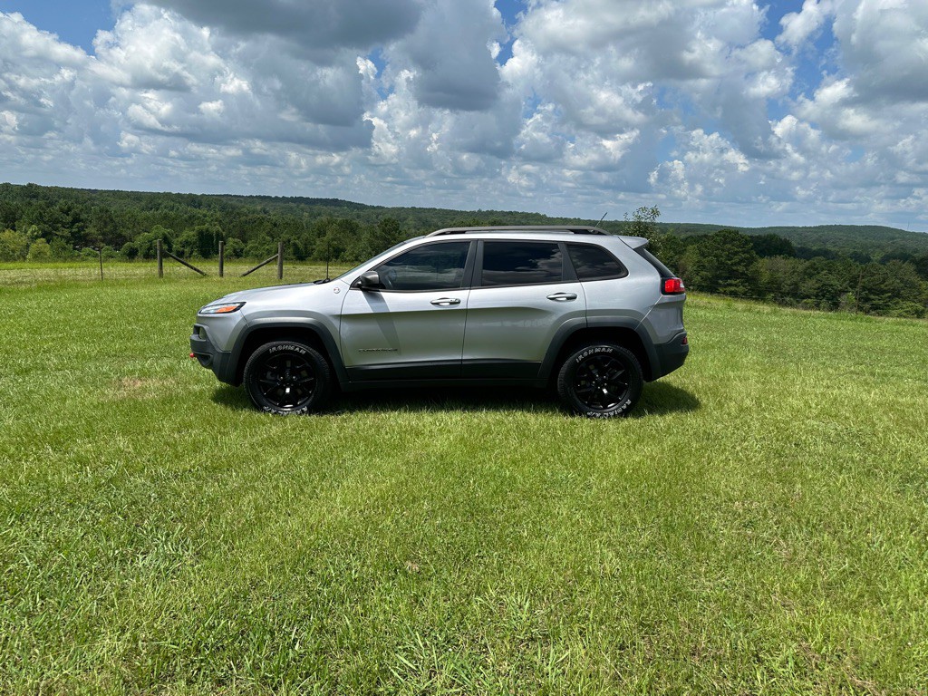 2015 Jeep Cherokee Image 7
