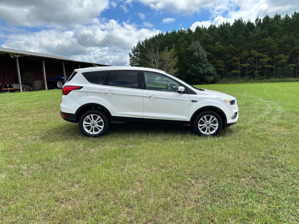 2019 Ford Escape Image 9