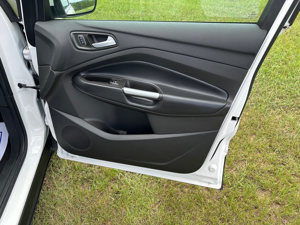 2019 Ford Escape Image 15