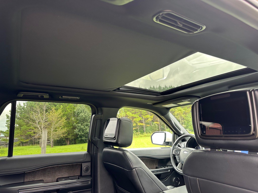 2019 Ford Expedition Image 17