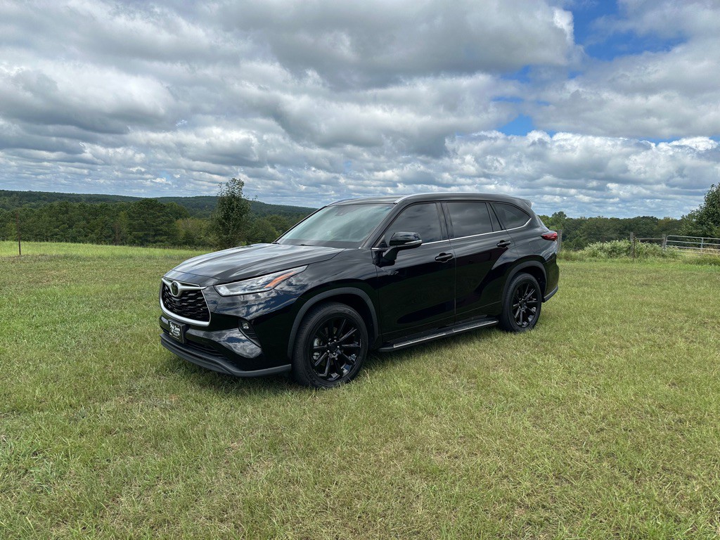 2021 Toyota Highlander Image 1