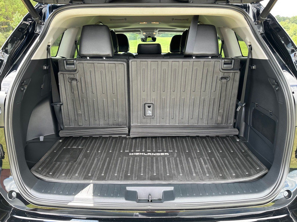 2021 Toyota Highlander Image 22
