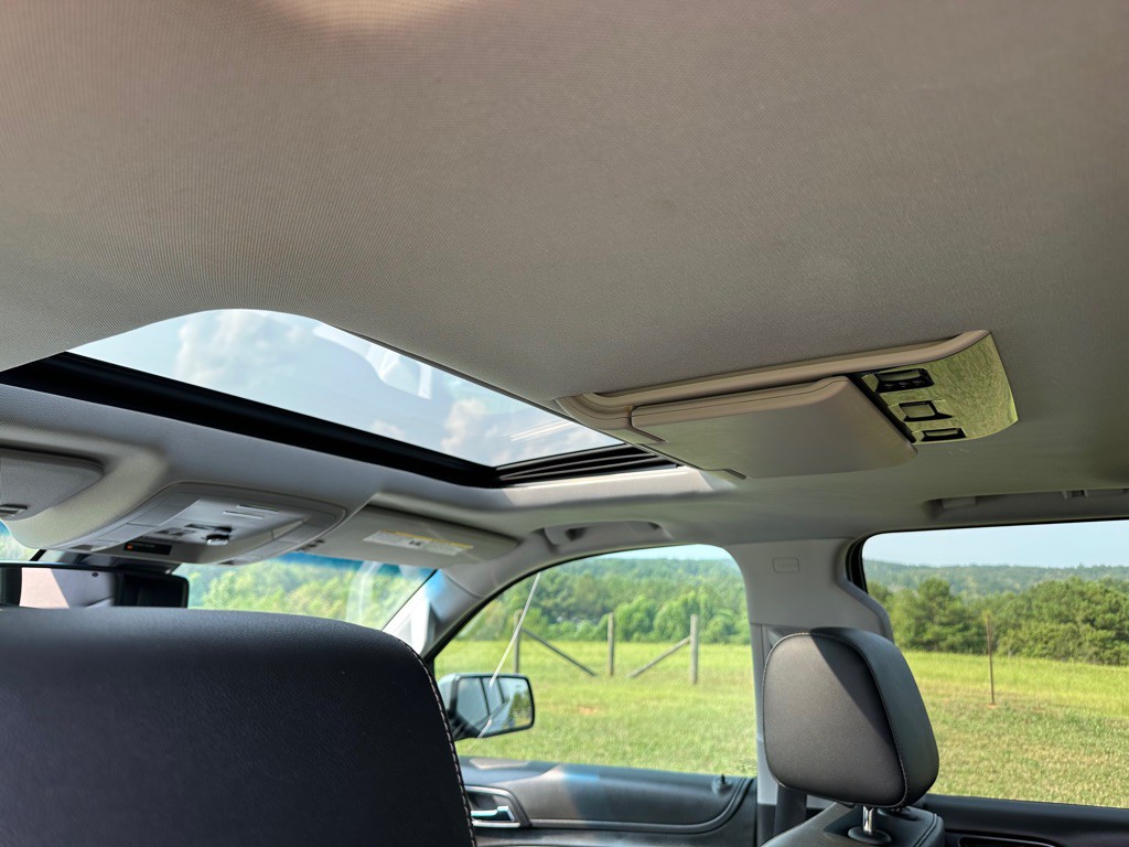 2020 Chevrolet Suburban Image 17