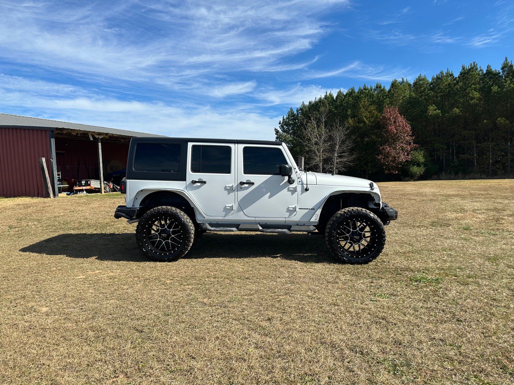 2016 Jeep Wrangler Unlimited Image 9