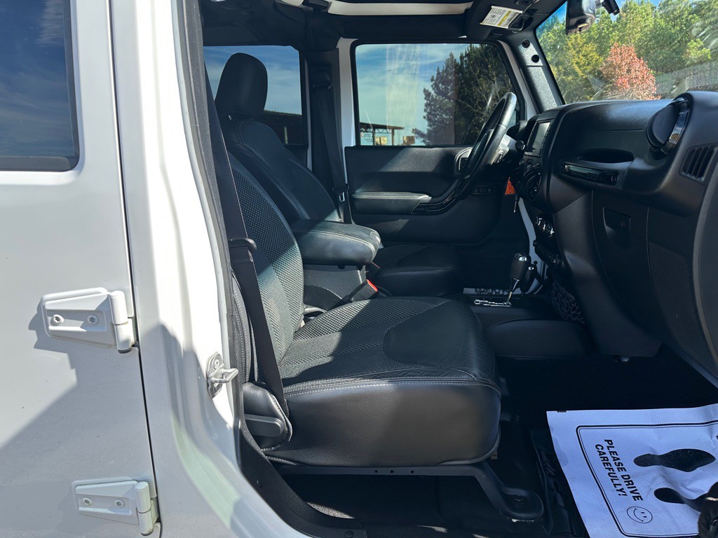 2016 Jeep Wrangler Unlimited Image 16
