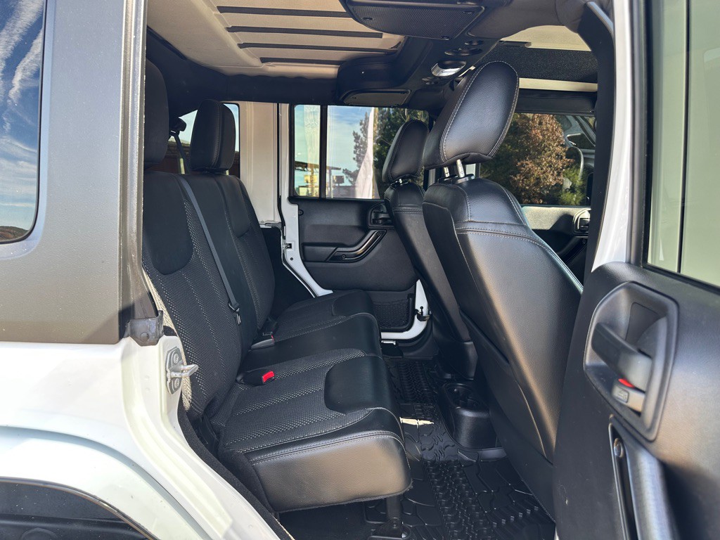 2016 Jeep Wrangler Unlimited Image 17