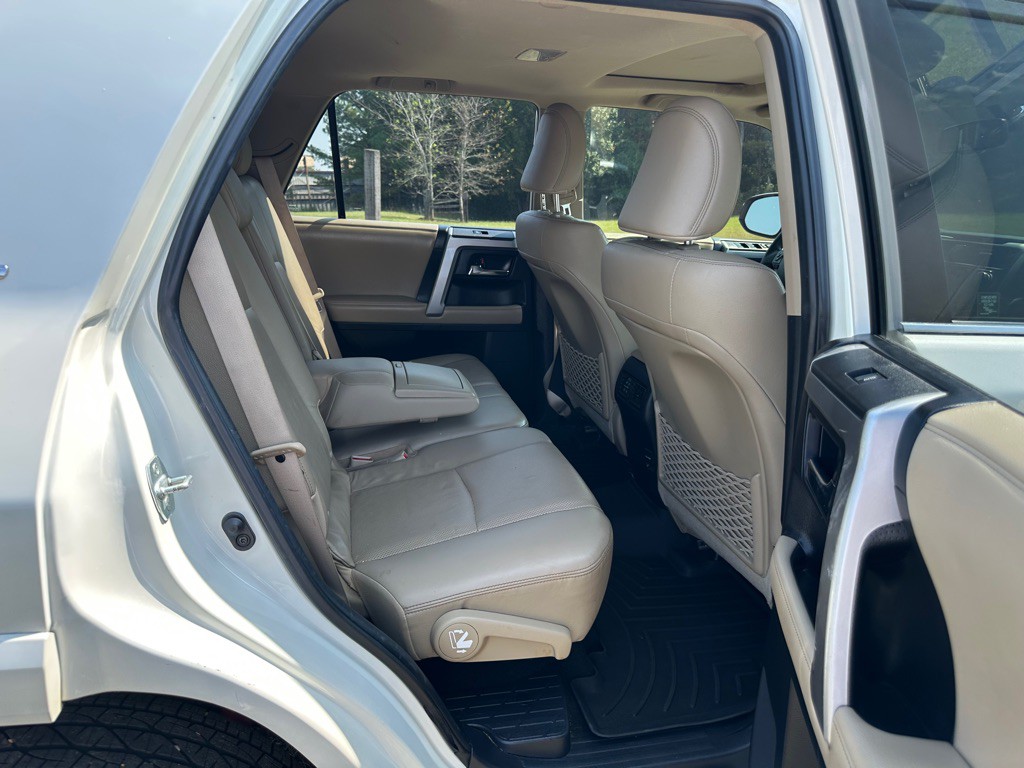 2019 Toyota 4Runner Image 20