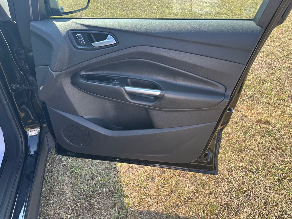 2016 Ford Escape Image 15