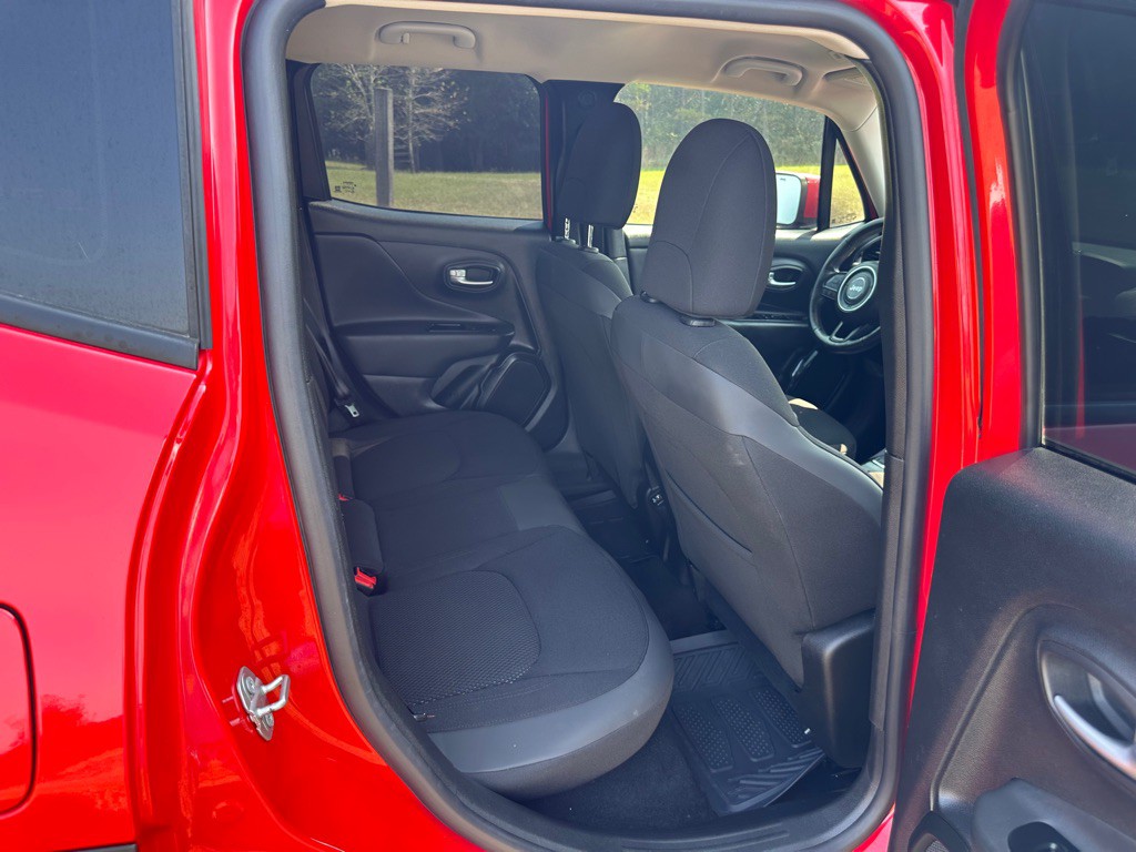 2020 Jeep Renegade Image 17