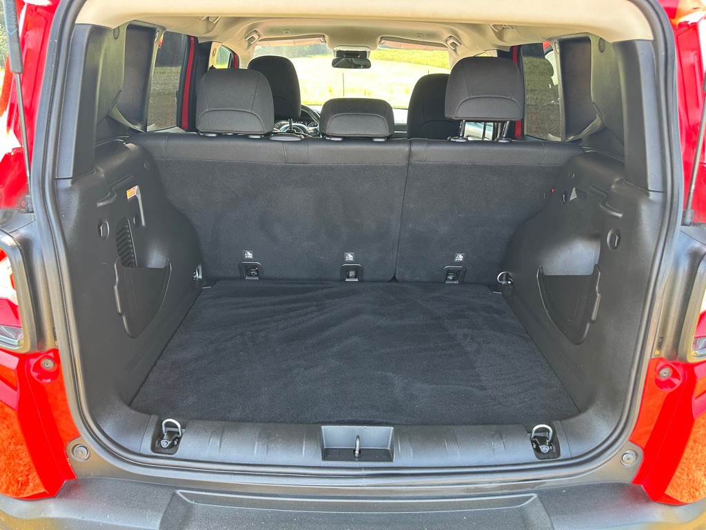 2020 Jeep Renegade Image 18