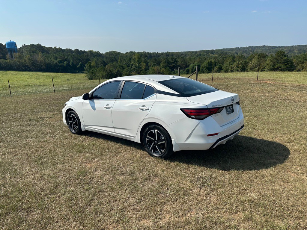 2024 Nissan Sentra Image 3