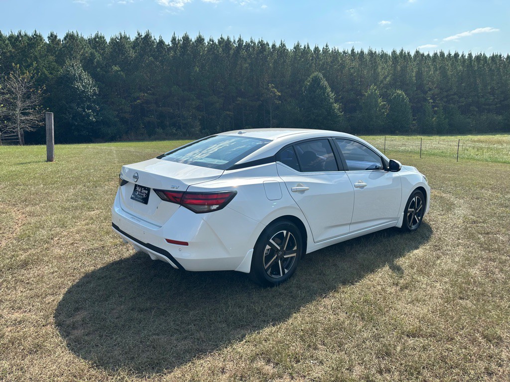 2024 Nissan Sentra Image 4