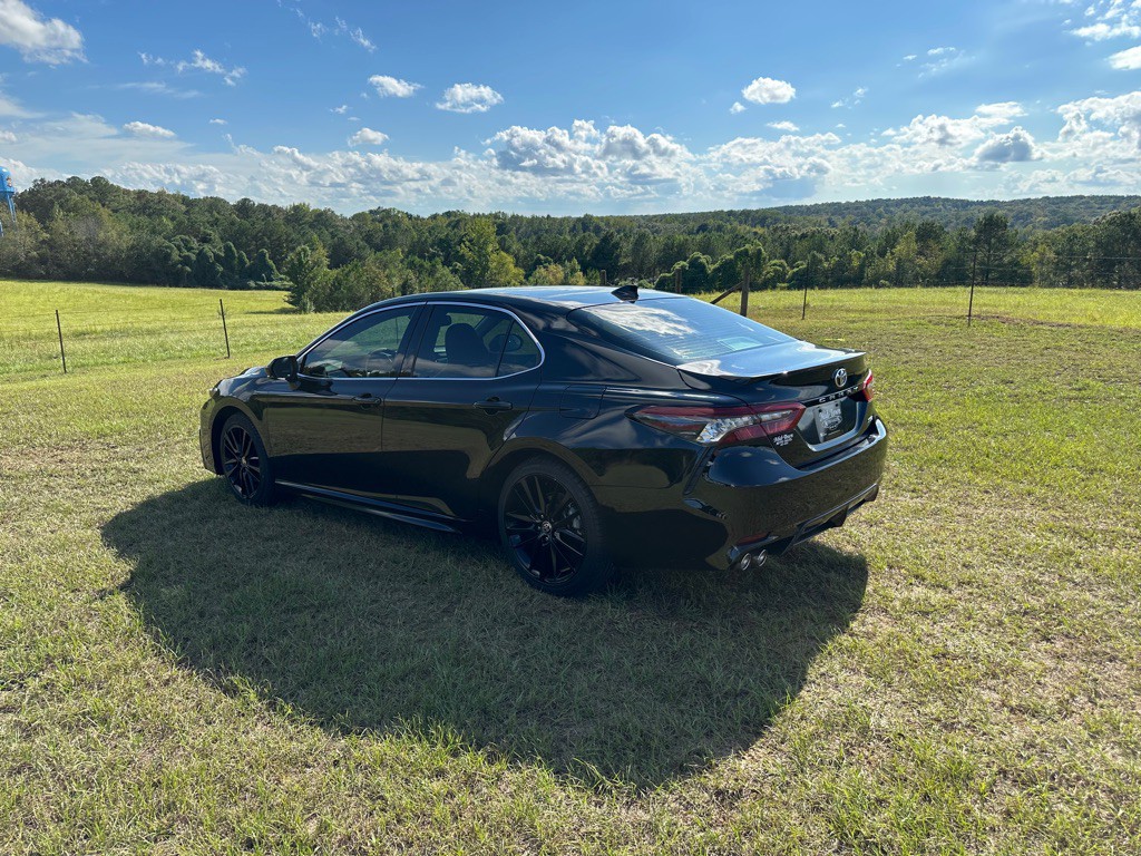 2023 Toyota Camry Image 3