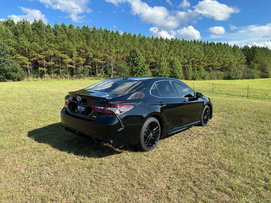 2023 Toyota Camry Image 4