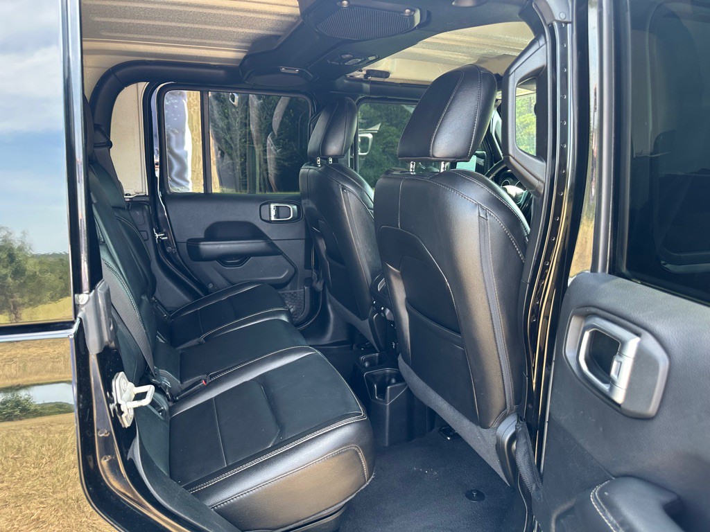 2020 Jeep Gladiator Image 17